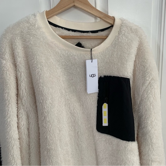 UGG NIKO SHERPA CREWNECK PULLOVER - Picture 6 of 9